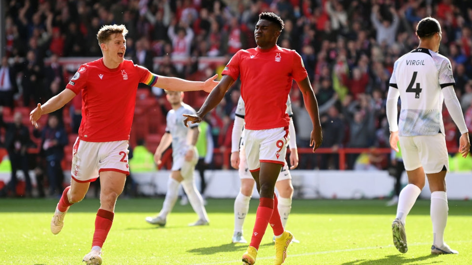 引起了广大 引起了广大